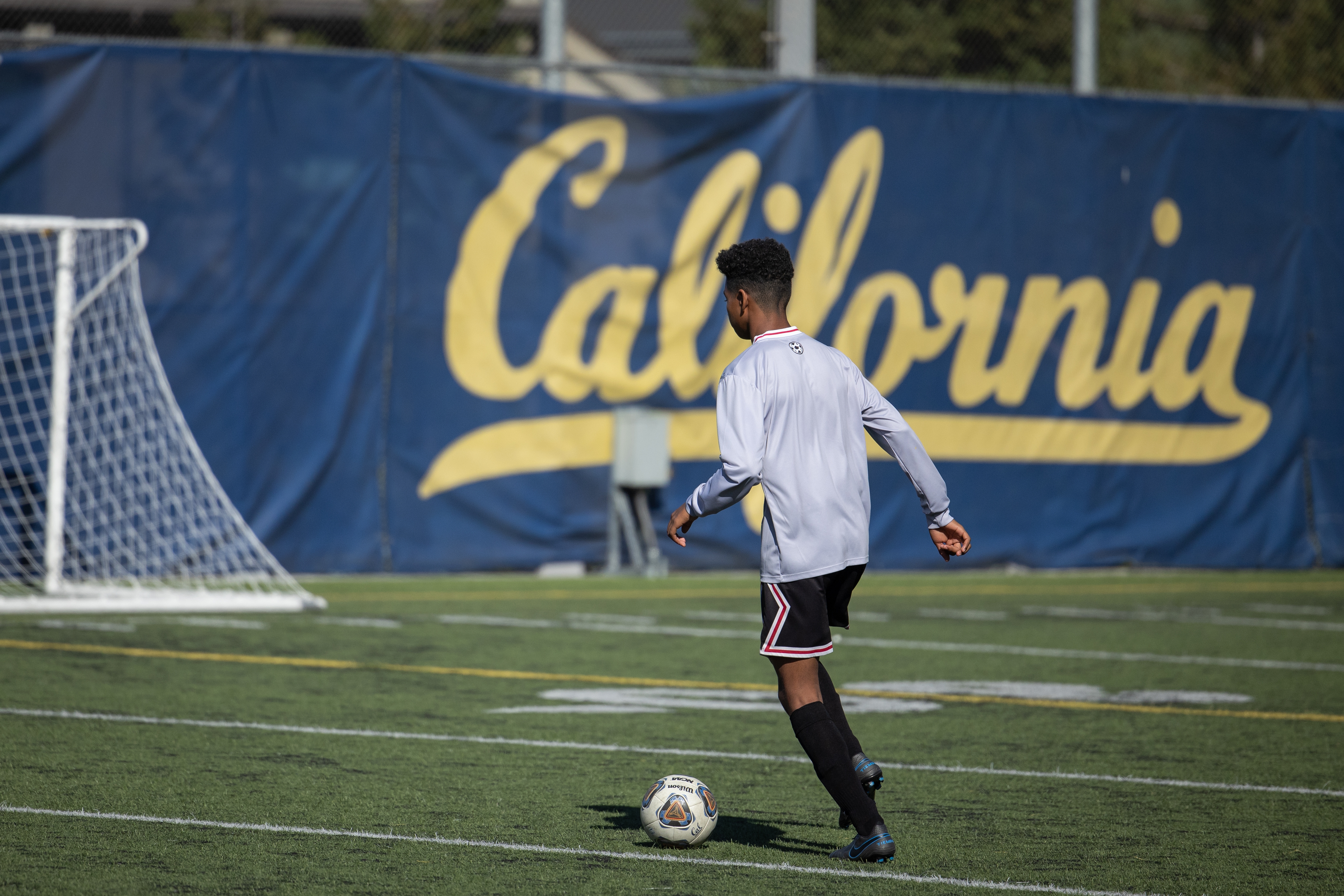 2122 Soc M Team Huddle By Re Klc Ccexpress